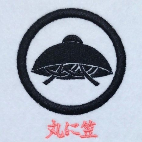 家紋の基となった「 笠 」について解説しています。 | 器物・調度紋