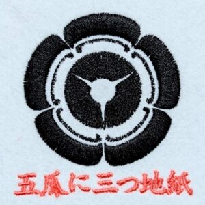 五瓜に三つ地紙