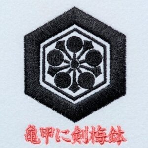 亀甲に剣梅鉢