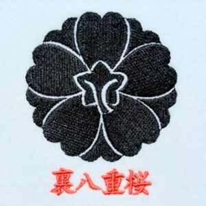 裏八重桜